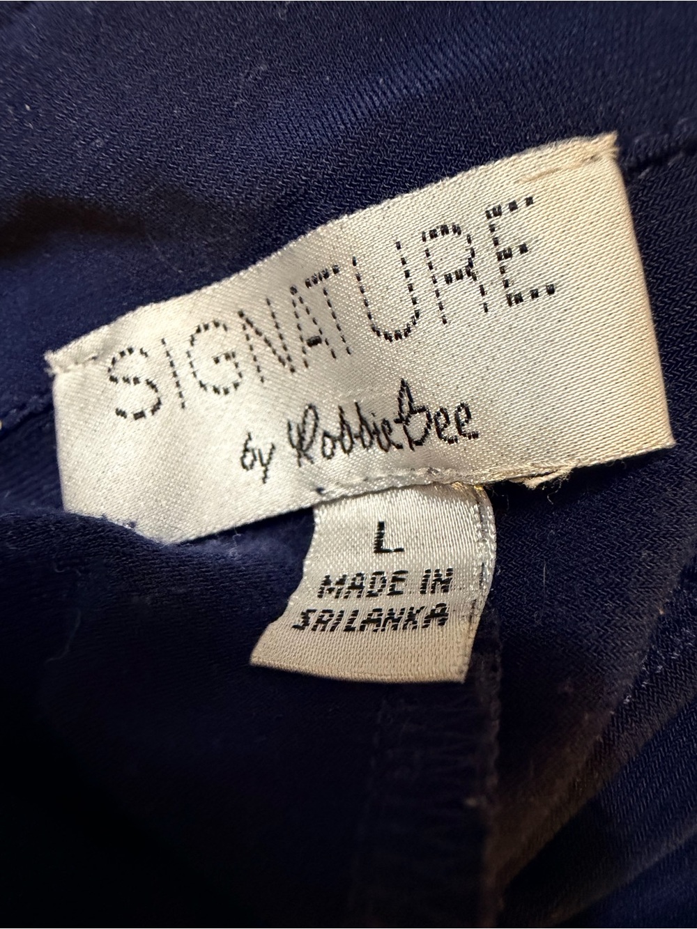 Signature by Robbie Bee Navy Sleeveless Keyhole Maxi Dress - Picture 6 of 6